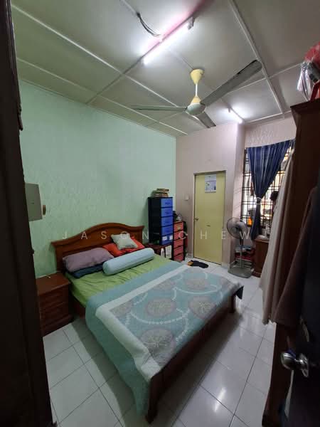 Rumah Teres 1 Tingkat untuk Dijual di Pasir Gudang (Johor) - Jason Chew - Bedroom - PropertyGuru.com.my
