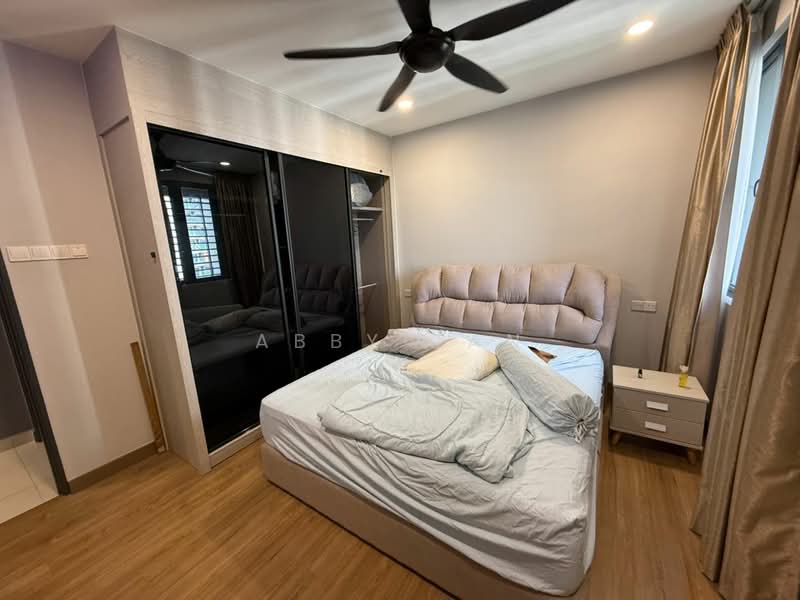 Service Residence for Sale at Service Residence @ Landmark Residence 1 - Abby Tan - Bedroom - PropertyGuru.com.my
