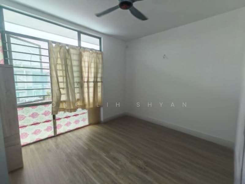 2-storey Terraced House for Sale in Bandar Seri Alam (Masai) - Ong Lih Shyan - Interior - PropertyGuru.com.my