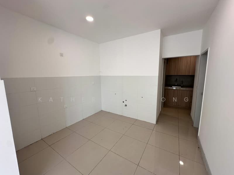 Semi-Detached House for Sale in Kota Emerald (Rawang) - Katherine Leong - Kitchen - PropertyGuru.com.my