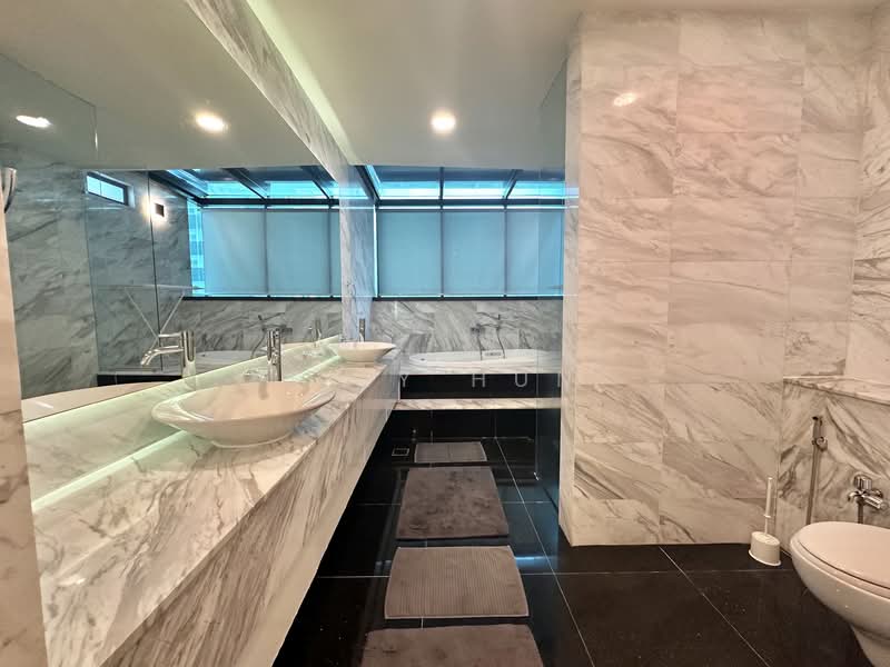 For Sale - East Residence @ KLGCC Resort