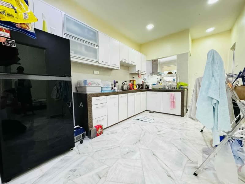 Rumah Teres untuk Dijual di BANDAR PUCHONG JAYA (Puchong) - Jayden Lee - Kitchen - PropertyGuru.com.my