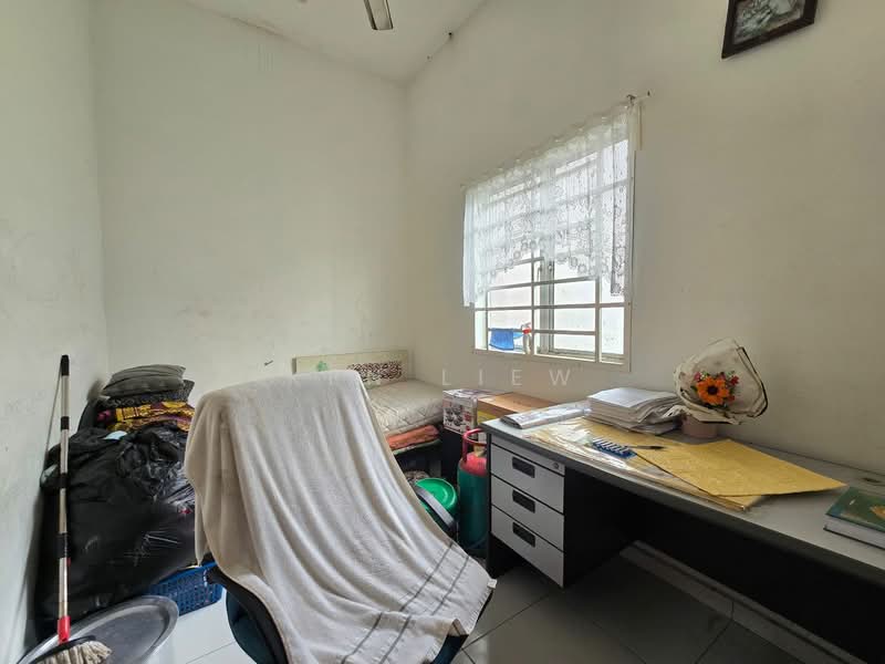 1-storey Terraced House for Sale in Senai (Johor) - Ken Liew - Bedroom - PropertyGuru.com.my