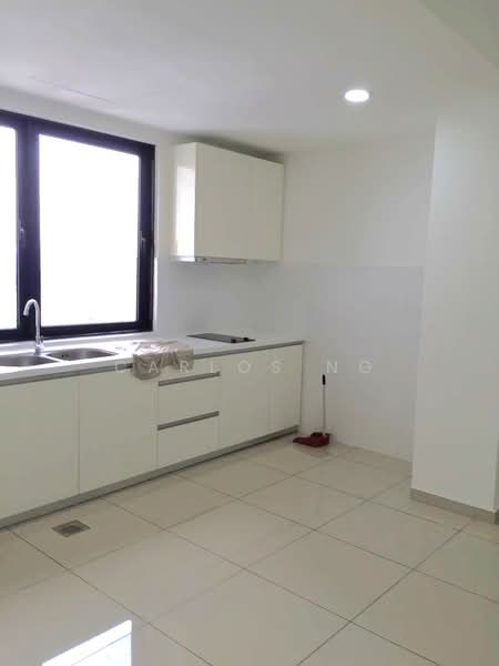 Condominium for Sale at Encorp Strand Residence - Carlos Ng - Kitchen - PropertyGuru.com.my