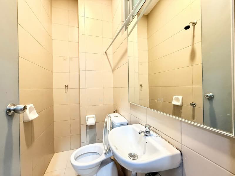 Semi-Detached House for Sale in Taman Molek (Johor Bahru) - Yvonne Lim - PropertyGuru.com.my
