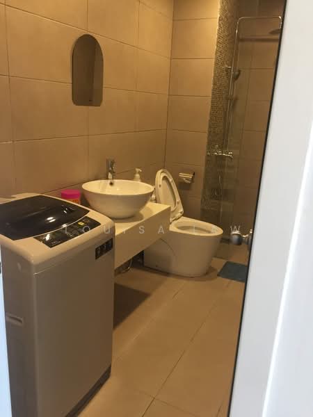 Service Residence for Rent at D'Latour - Louisa Law - Bathroom - PropertyGuru.com.my