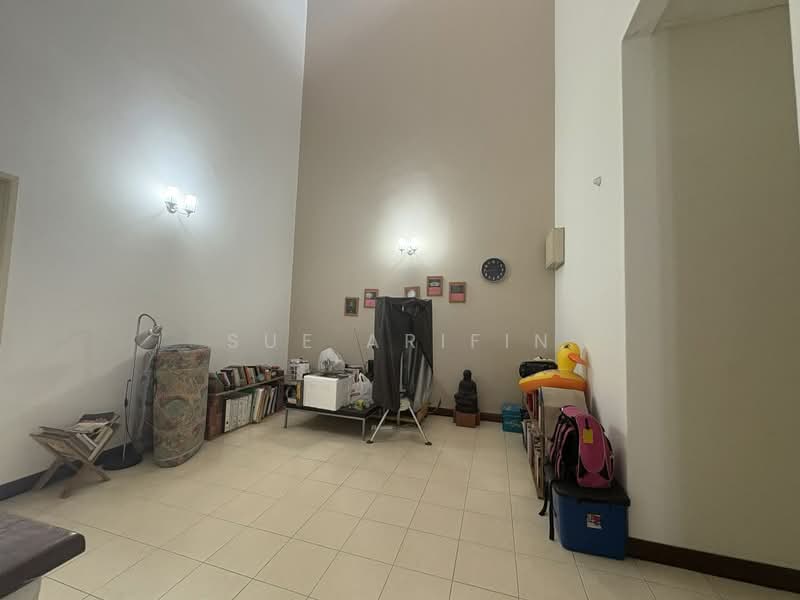 Terraced House for Sale in Bukit Jelutong (Shah Alam) - Sue Arifin - Living Room - PropertyGuru.com.my