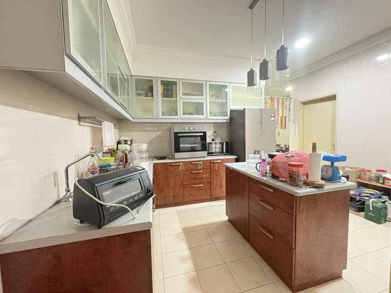 Terraced House for Sale in Bukit Jelutong (Shah Alam) - Sue Arifin - Kitchen - PropertyGuru.com.my
