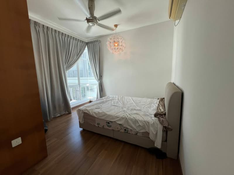 Semi-Detached House for Sale in Setia Tropika (Johor Bahru) - Caryn Ter - Bedroom - PropertyGuru.com.my