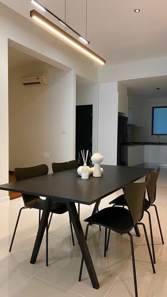 Servis Apartment untuk Disewa di Sapphire Paradigm - William Teo - Dining Room - PropertyGuru.com.my