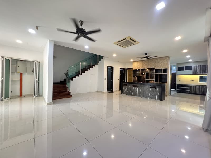 Semi-Detached House for Sale in Taman Damai Utama (Bandar Kinrara) - Ray Chan - Living Room - PropertyGuru.com.my