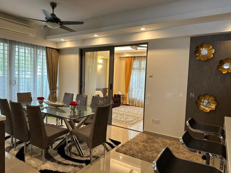Banglo Lot Kosong untuk Dijual di Putrajaya (Putrajaya) - Wan Zurainah Wan Mohamad - Dining Room - PropertyGuru.com.my