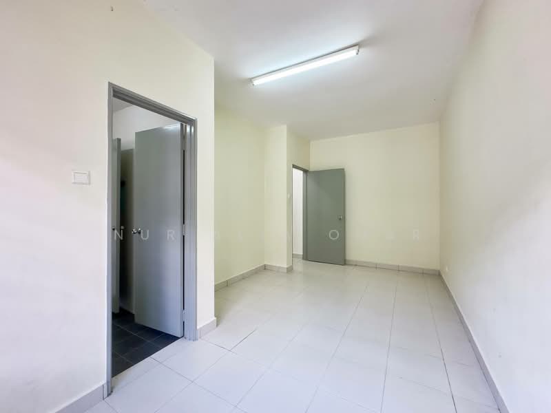 Rumah Teres 2 Tingkat untuk Dijual di Aman Putri (Sungai Buloh) - Nur Alia Omar - Interior - PropertyGuru.com.my