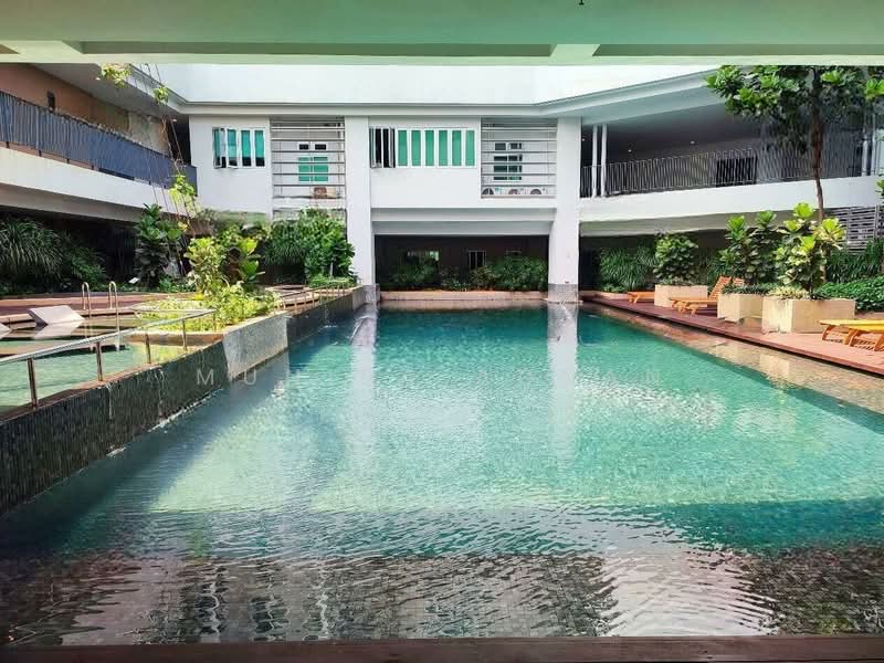 Service Residence for Sale at Verve Suites KL South - Munira Adnan - Pool - PropertyGuru.com.my
