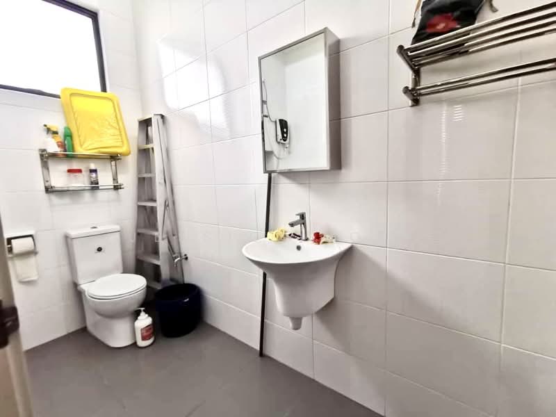 Terraced House for Sale in Johor Bahru (Johor) - Jessica Boey - Bathroom - PropertyGuru.com.my