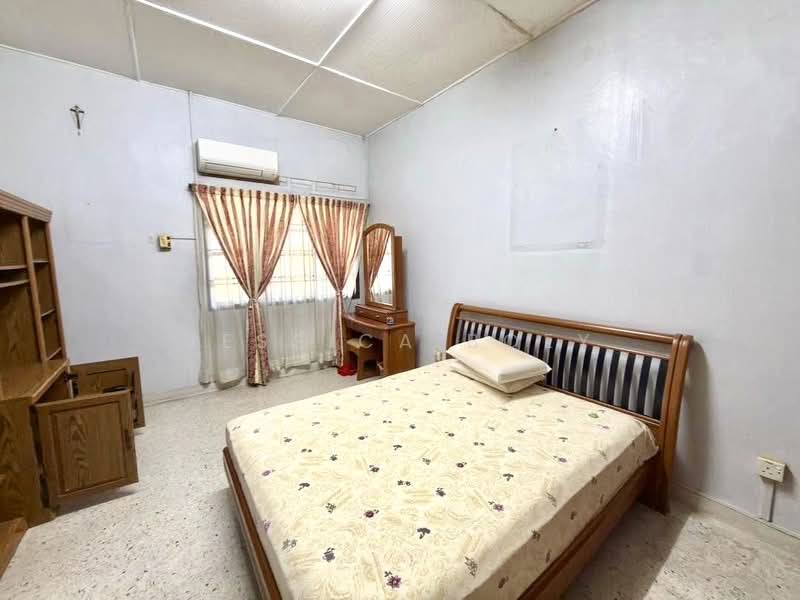 Rumah Berkembar untuk Dijual di Johor Bahru (Johor) - Jessica Boey - Bedroom - PropertyGuru.com.my