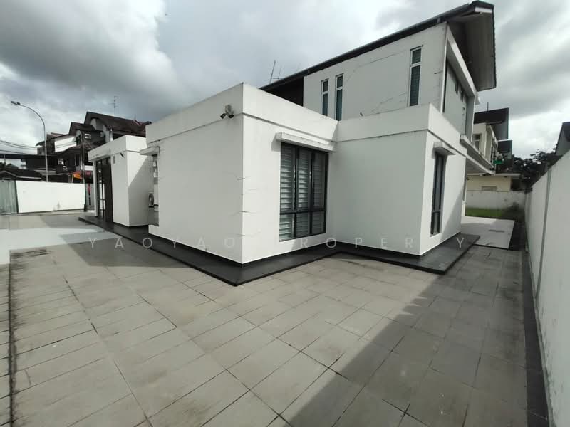 Rumah Banglo untuk Dijual di Taman Suria (Johor Bahru) - Yaoyao Property - Exterior - PropertyGuru.com.my