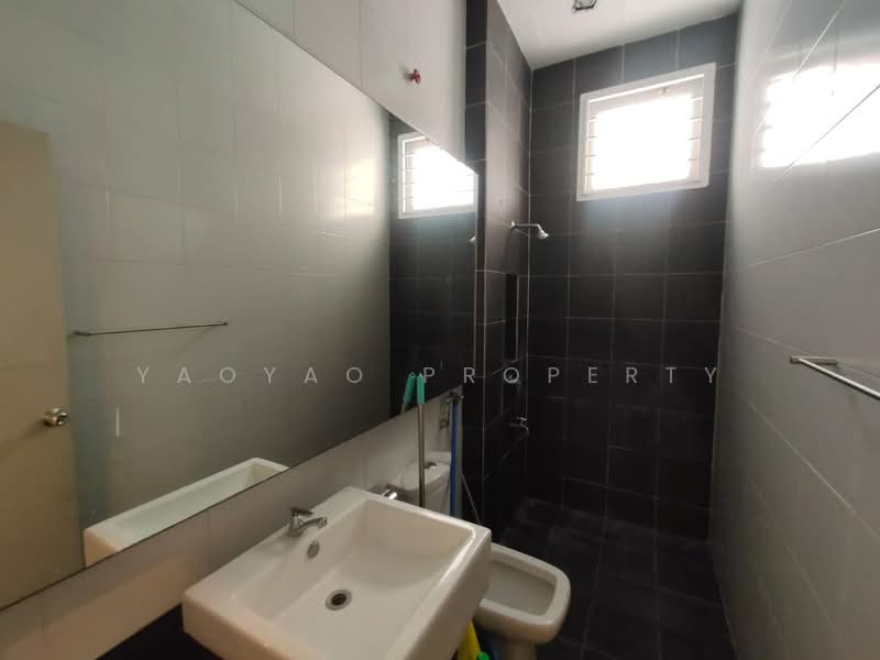 Rumah Banglo untuk Dijual di Taman Suria (Johor Bahru) - Yaoyao Property - PropertyGuru.com.my