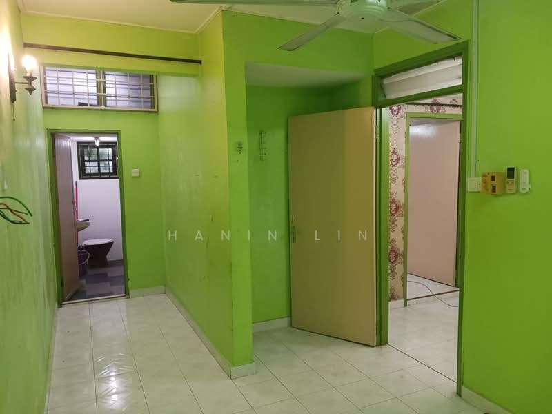 Rumah Teres untuk Dijual di Taman Kajang Baru (Kajang) - Hanin Lin - Bathroom - PropertyGuru.com.my