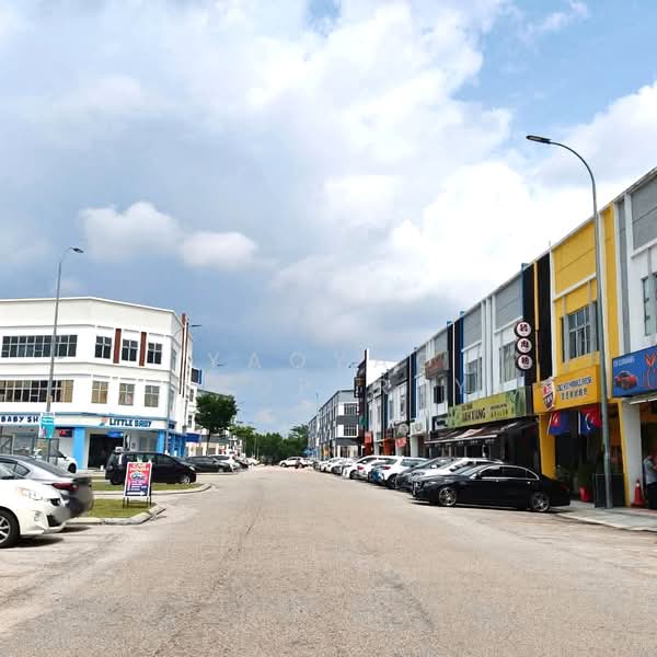 Shop / Office for Sale in Bandar Indahpura (Kulai) - Yaoyao Property - Exterior - PropertyGuru.com.my