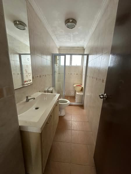Kondominium untuk Dijual di Villa Wangsamas - Shahrul Hafizi - Bathroom - PropertyGuru.com.my