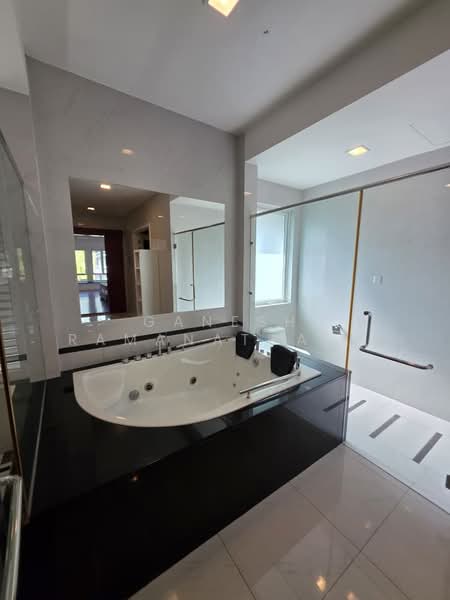 Semi-Detached House for Rent in Bandar Damansara Perdana (Damansara Perdana) - Ganesh Ramanathan (Ganesha) - Bathroom - PropertyGuru.com.my