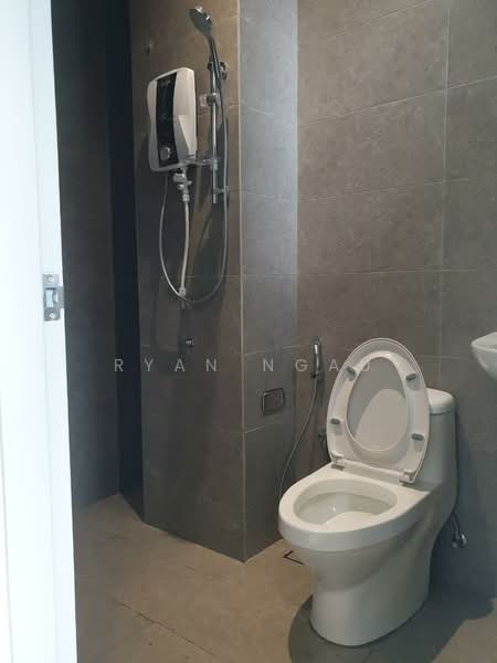 Kondominium untuk Disewa di Verando Residence - Ryan Ngau - Bathroom - PropertyGuru.com.my
