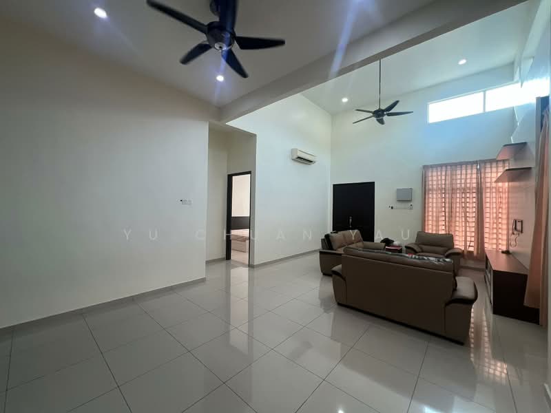 Bungalow for Sale in Taman Belimbing Setia (Durian Tunggal) - Yu Chuan Yau - Living Room - PropertyGuru.com.my