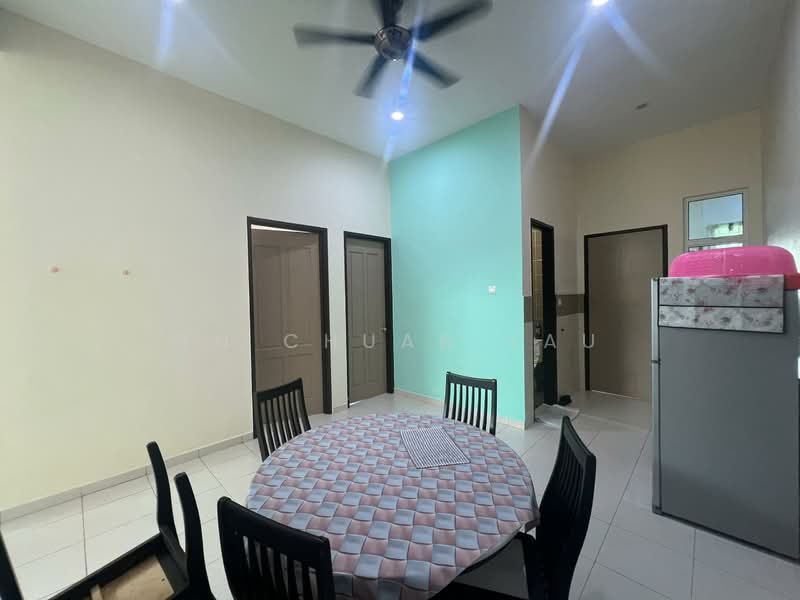 Bungalow for Sale in Taman Belimbing Setia (Durian Tunggal) - Yu Chuan Yau - Dining Room - PropertyGuru.com.my