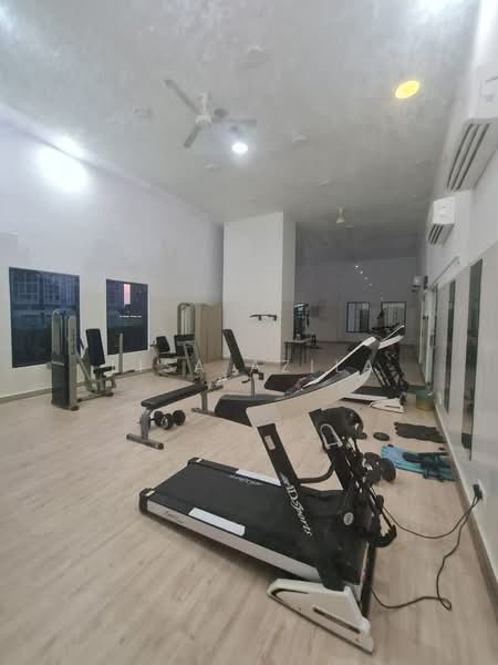 Servis Apartment untuk Dijual di SkyVille 8 @ Benteng 8 - Lisa Azila - Gym - PropertyGuru.com.my