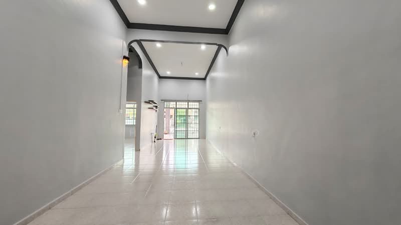 1-storey Terraced House for Sale in Taman Sri Gading (Batu Pahat) - Hoki Teo - Interior - PropertyGuru.com.my
