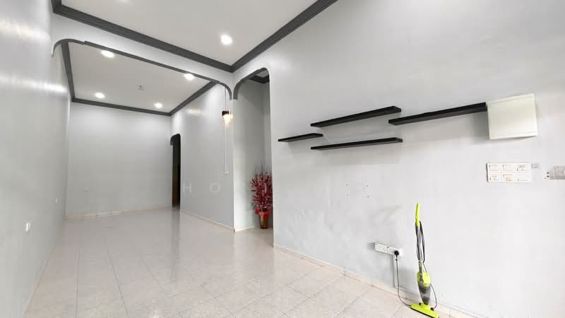1-storey Terraced House for Sale in Taman Sri Gading (Batu Pahat) - Hoki Teo - Interior - PropertyGuru.com.my