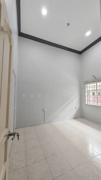 1-storey Terraced House for Sale in Taman Sri Gading (Batu Pahat) - Hoki Teo - Interior - PropertyGuru.com.my