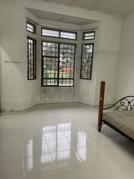 Rumah Teres 2 Tingkat untuk Dijual di Rawang (Selangor) - Zamani Ishak - Bedroom - PropertyGuru.com.my