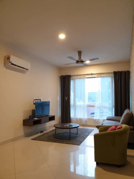 Servis Apartment untuk Disewa di Crest Residence - Jerry Lee - Living Room - PropertyGuru.com.my