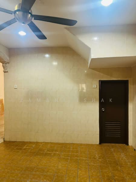 Rumah Teres 2 Tingkat untuk Dijual di Kajang (Selangor) - Zamani Ishak - Interior - PropertyGuru.com.my
