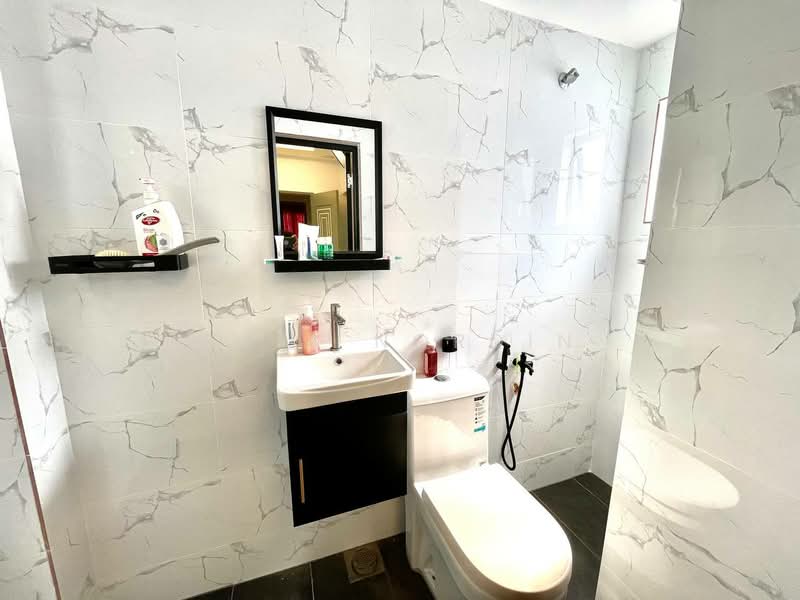 Terraced House for Sale in Gasing Indah (Petaling Jaya) - Sa'a Nordin - Bathroom - PropertyGuru.com.my