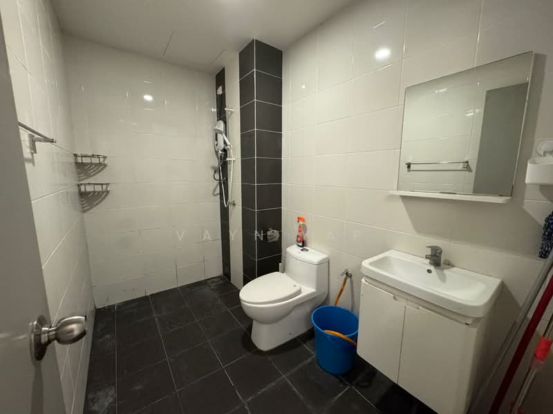 Service Residence for Rent at Silk Sky - Vayn Yap - Bathroom - PropertyGuru.com.my