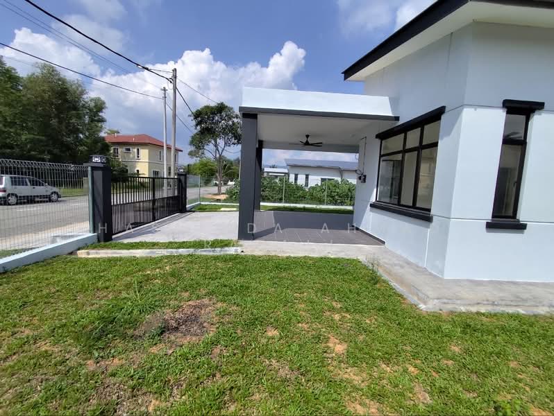 Bungalow for Sale in Mahkota Hills (Lenggeng) - Haslinda Ahmad Razali - Exterior - PropertyGuru.com.my