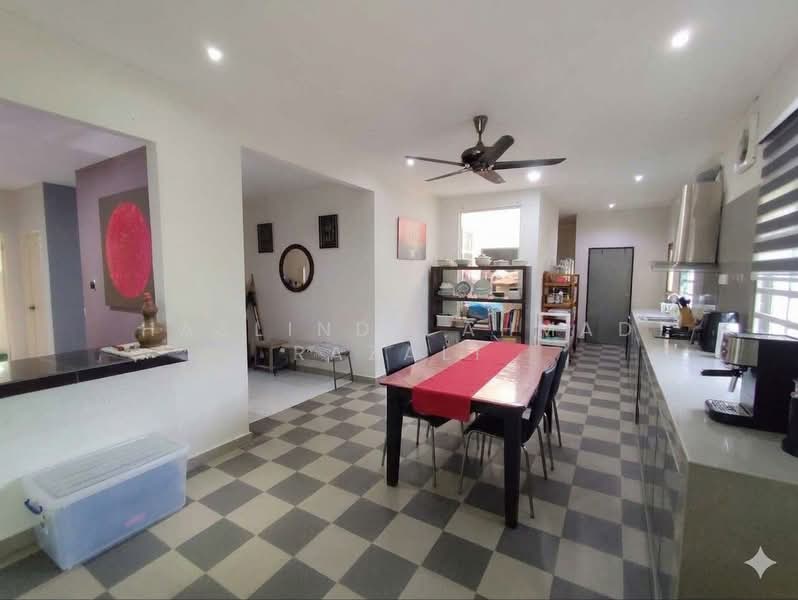 Bungalow for Sale in Mahkota Hills (Lenggeng) - Haslinda Ahmad Razali - PropertyGuru.com.my