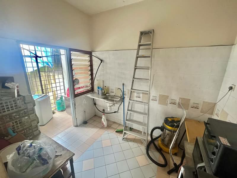 2-storey Terraced House for Sale in Seksyen 7 (Shah Alam) - Noraini Dahan - PropertyGuru.com.my