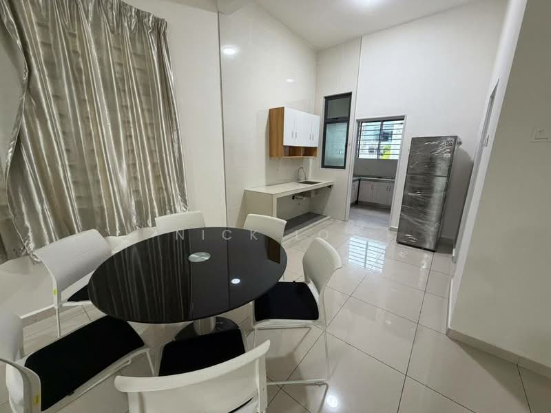 2-storey Terraced House for Rent in Taman Sutera Utama (Skudai) - Nick Low - Kitchen - PropertyGuru.com.my