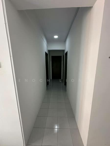 Rumah Flat untuk Disewa di PANGSAPURI PULAI MUTIARA 3 - Enoch Liong - Corridor - PropertyGuru.com.my
