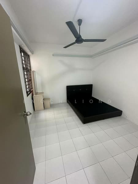 Rumah Flat untuk Disewa di PANGSAPURI PULAI MUTIARA 3 - Enoch Liong - Bedroom - PropertyGuru.com.my