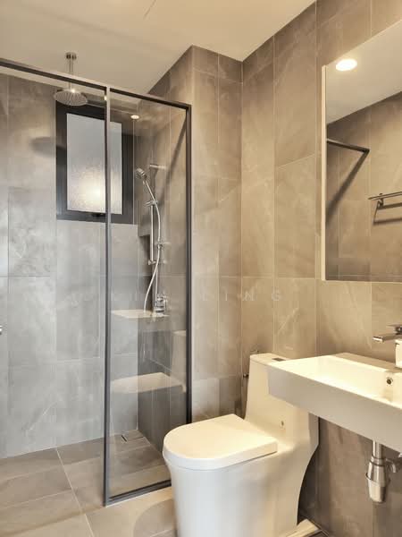 Service Residence for Rent at Alira @ Metropark Subang - Kim Ling - Master Bathroom - PropertyGuru.com.my