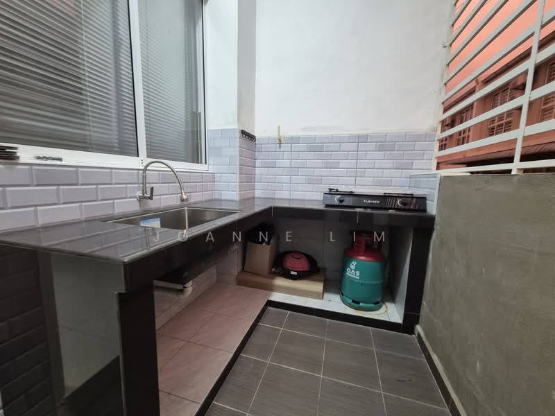 2-storey Terraced House for Rent in Bemban (Melaka) - Joanne Lim - Kitchen - PropertyGuru.com.my