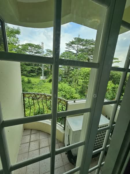 Kondominium untuk Dijual di Petrie Condominium - David Ong - Balcony - PropertyGuru.com.my