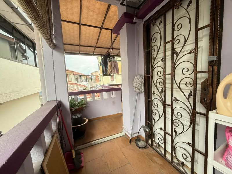 Terraced House for Sale in Taman Bukit Permata (Selayang) - Firdaus Husin - Balcony - PropertyGuru.com.my