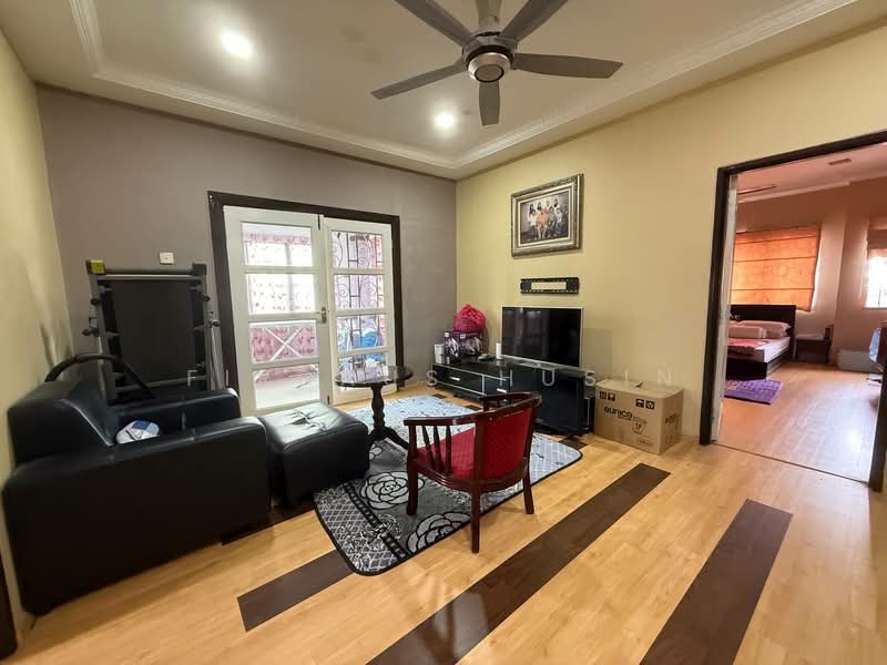 Terraced House for Sale in Taman Bukit Permata (Selayang) - Firdaus Husin - Living Room - PropertyGuru.com.my