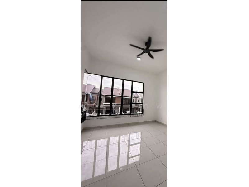 Rumah Teres 2 Tingkat untuk Disewa di Johor Bahru (Johor) - Nick Low - Living Room - PropertyGuru.com.my
